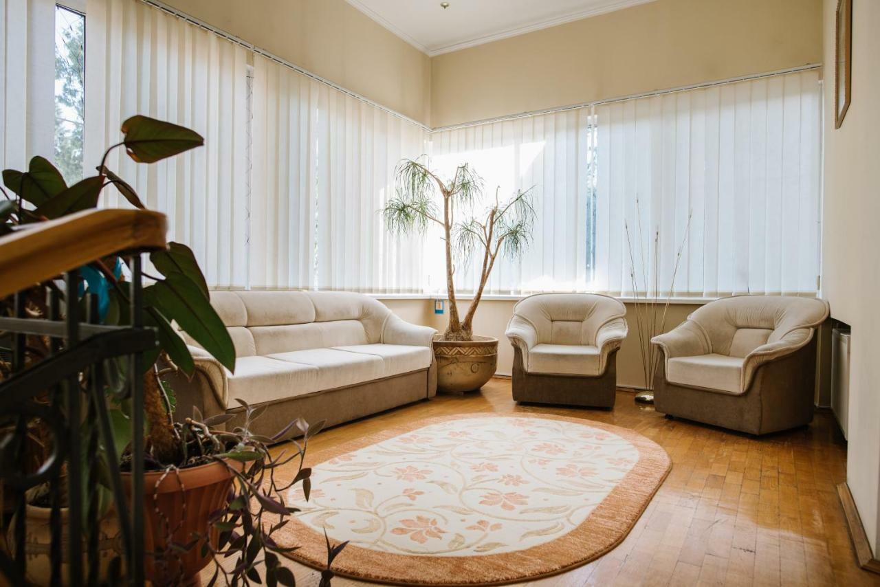 Villa Viktoriya Hotel トラスコヴェッツ エクステリア 写真