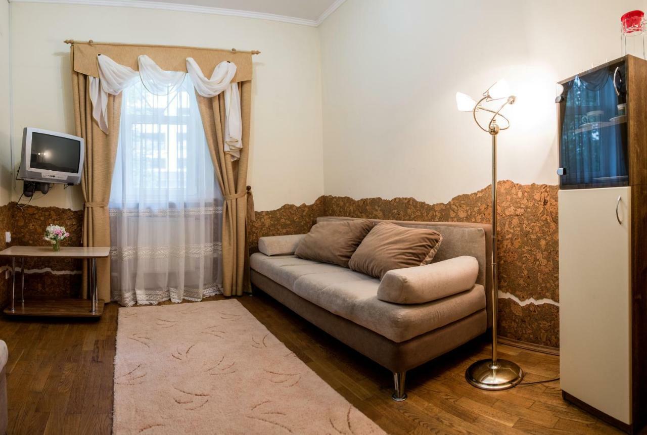 Villa Viktoriya Hotel トラスコヴェッツ エクステリア 写真