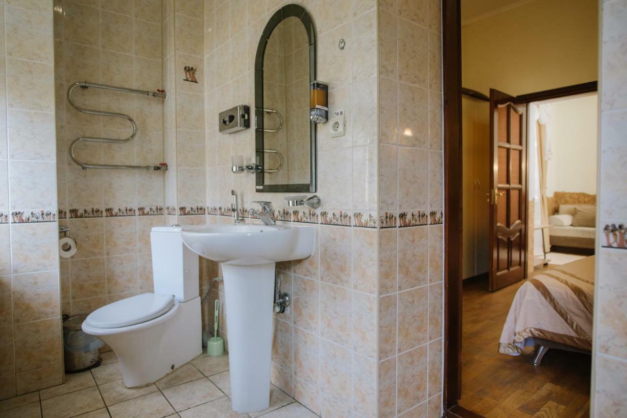 Villa Viktoriya Hotel トラスコヴェッツ エクステリア 写真