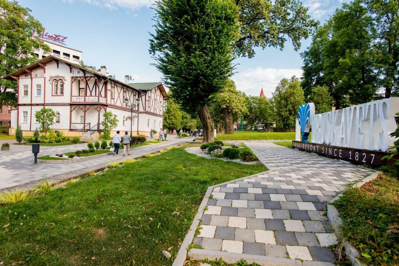 Villa Viktoriya Hotel トラスコヴェッツ エクステリア 写真